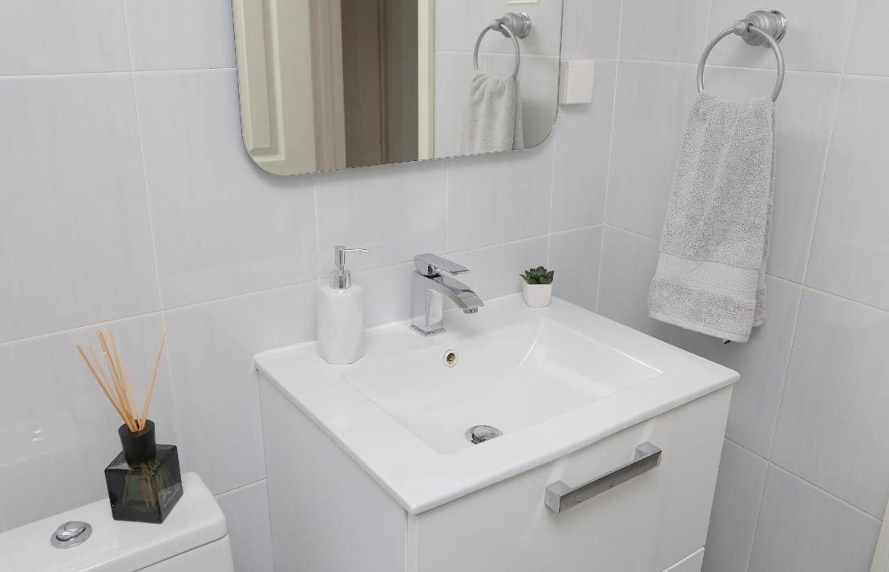 Spacious 2 Bedroom Apt Luxeview- Oldtownview, 10Min To Town Dubrovník Exteriér fotografie